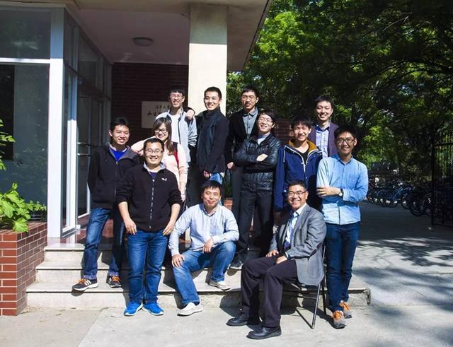 Pr.唐传祥team.jpeg